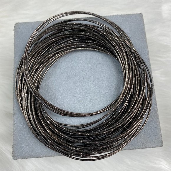 Multiple Interlocking Pewter Tone Bangle Bracelet Fashion - Picture 1 of 3